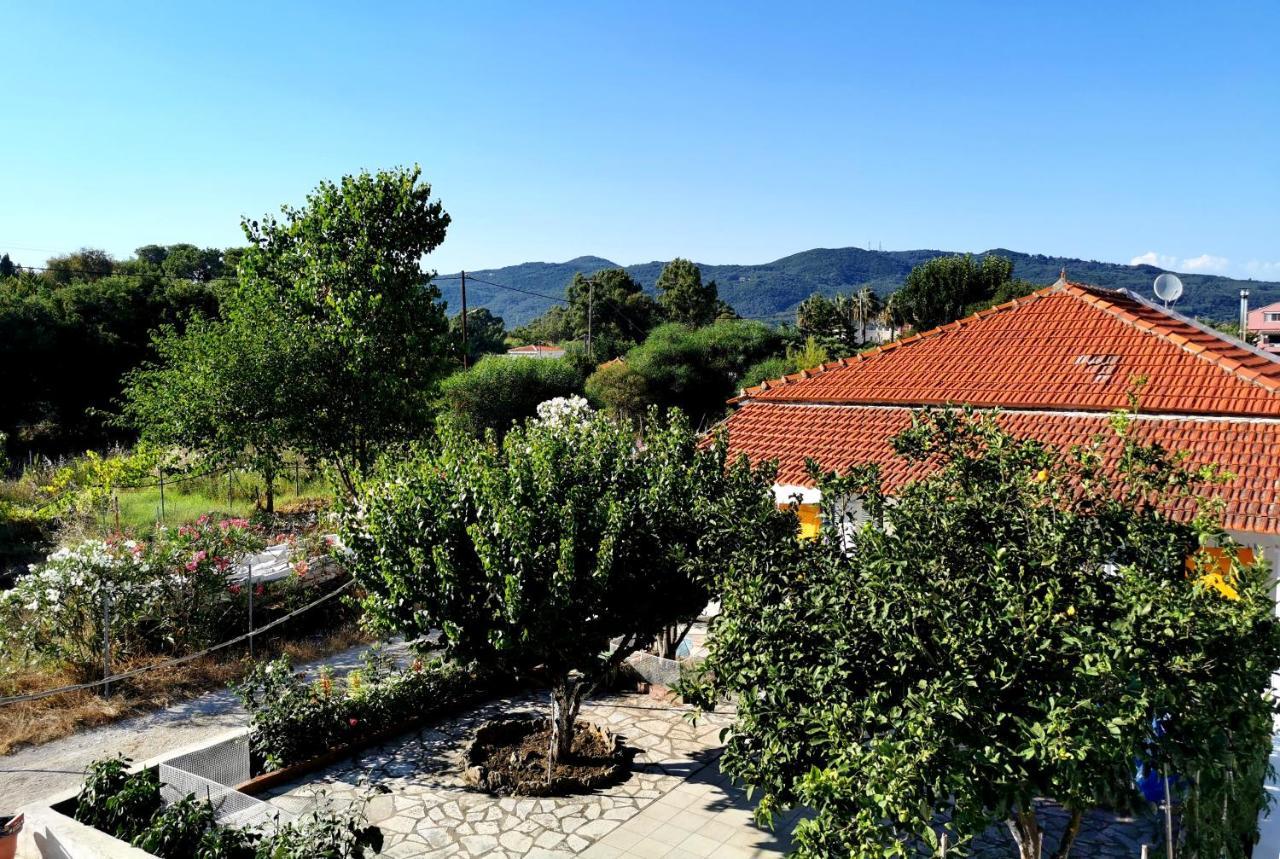 Maria'S Studios Agios Georgios  Exterior photo